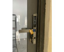 Khóa cửa thông minh ngoài trời cửa nhôm xingfa, cửa sắt Demax EL 103AG