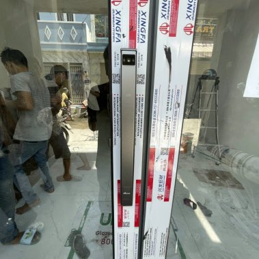 Khóa cửa nhôm xingfa nhận diện khuôn mặt Face ID 3D Demax EL902 GS APP WIFI (Màu Xám Ánh Sao)