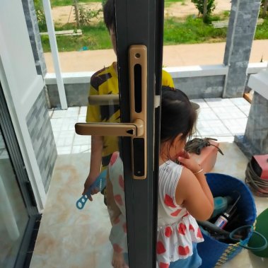 Khóa Vân Tay Cửa Nhôm Kassler KL-599LX Champage Gold