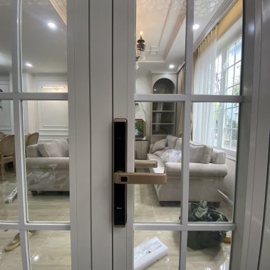 Khóa cửa nhôm xingfa chống nước Demax EL688 CG Wifi App