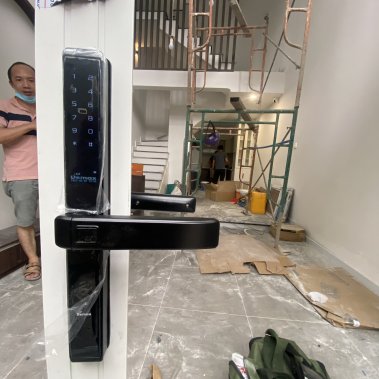 Khóa cửa nhôm xingfa chống nước Demax SL588 BL