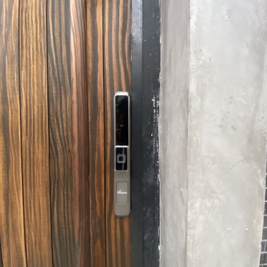 Khóa vân tay chống nước cửa nhôm xingfa, cửa sắt DEMAX EL606 SD APP - Cửa Lùa