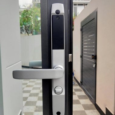 Khoá vân tay cửa nhôm, cửa đố nhỏ Laffer R1