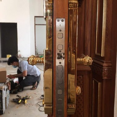 Khóa vân tay tân cổ Kassler KL-999 (Mạ vàng)