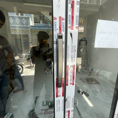 Khóa cửa nhôm xingfa nhận diện khuôn mặt Face ID 3D Demax EL902 GS REMOTE (Xám Ánh Sao)