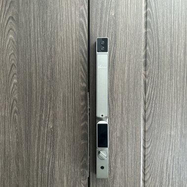 KHÓA THÔNG MINH CỬA NHÔM XINGFA TỰ ĐỘNG CHỐNG NƯỚC DEMAX SL802 AG APP/ REMOTE 