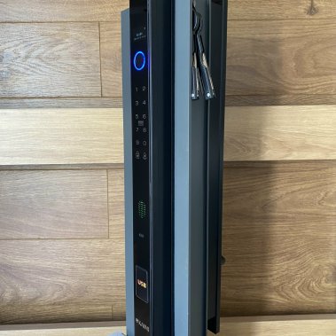 Khóa thông minh tự động cho cửa nhôm xingfa Kaimi CN112 màu đen