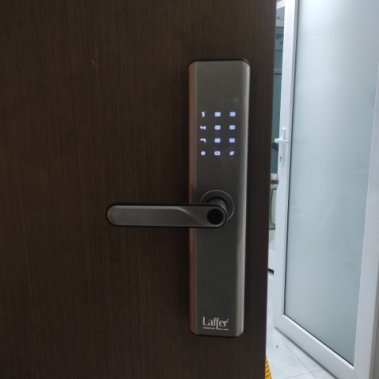 Khoá vân tay Laffer LC08 cho cửa gỗ