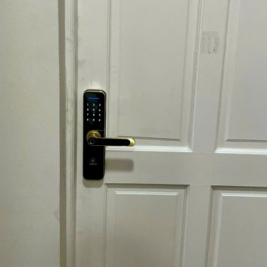 Khóa vân tay Kassler KL-668 App Gold