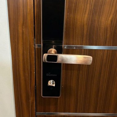 Khóa thông minh Demax EL-C622 AC APP