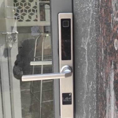 Khoá vân tay cửa nhôm, cửa đố nhỏ Laffer XF18