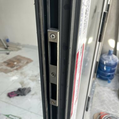 Khóa cửa nhôm xingfa nhận diện khuôn mặt Face ID 3D Demax EL902 GS REMOTE (Xám Ánh Sao)