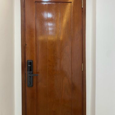 Khóa thông minh DEMAX SL768 BN