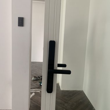 Khóa cửa nhôm Giovani GSL-K511S / GSL-K511B