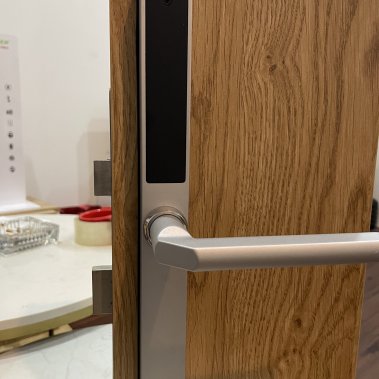 Khóa vân tay cửa nhôm xingfa Kassler KL-599CW (màu trắng) - Chống nước