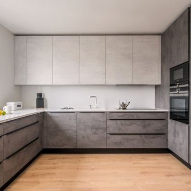 Tủ bếp chữ L, cánh Acrylic bóng gương