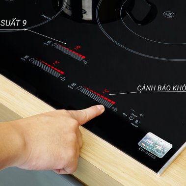 Bếp từ ba Chefs EH-IH555