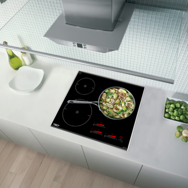 Bếp từ ba Chefs EH-IH555