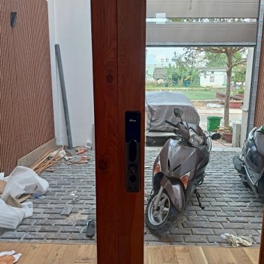 Khoá thông minh tự động DEMAX SL828 GS