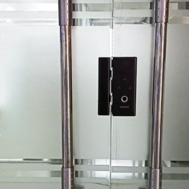 Khóa vân tay cửa kính Kassler KL-589