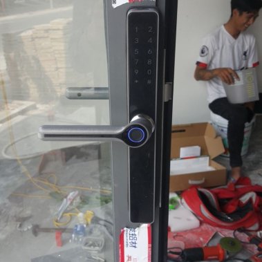 Khóa vân tay cửa nhôm xingfa Kassler KL-599 Black App