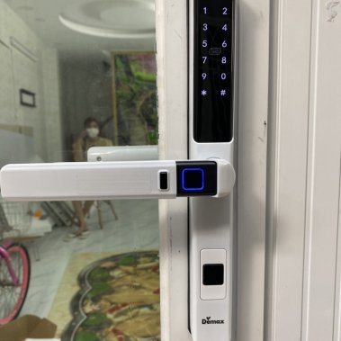 KHÓA THÔNG MINH CHỐNG NƯỚC DEMAX SL601 PW-APP WIFI