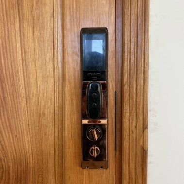 Khóa thông minh tự động màn hình chuông DEMAX SL868 CP