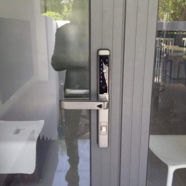 Khóa Vân Tay Cửa Nhôm Kassler KL-599LX Dark Grey