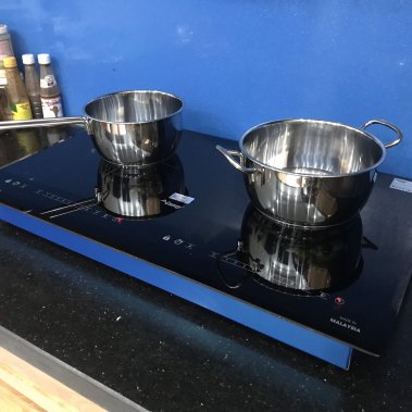 Bếp từ Canzy CZ MIX82T