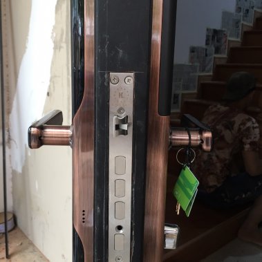 Khóa vân tay Kassler KL-700 APP