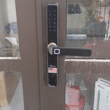 Khóa thông minh DEMAX SL103 cho cửa nhôm, cửa sắt, inox, xingfa, cửa nhựa