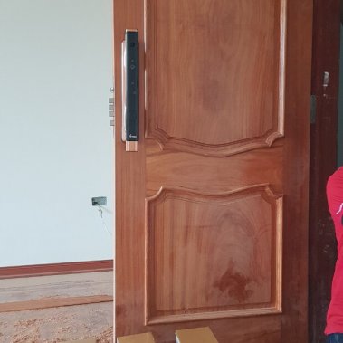 Khóa thông minh tự động màn hình chuông DEMAX SL868 CP