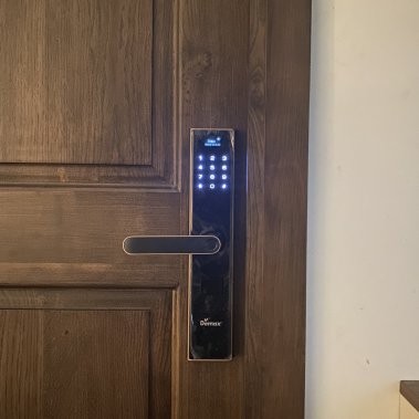 KHÓA VÂN TAY THÔNG MINH DEMAX EL638 RM