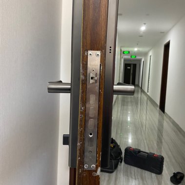 Khóa vân tay thông minh DEMAX SL650 GS