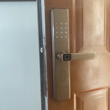 Khóa Cửa Vân Tay BOSCH ID 30B AMBER GOLD - APP (Vàng đồng)