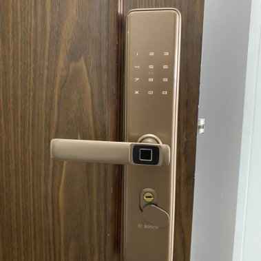 Khóa Cửa Vân Tay BOSCH ID 30B AMBER GOLD - APP (Vàng đồng)
