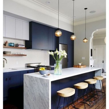 Tủ bếp chữ L, cánh Acrylic bóng gương