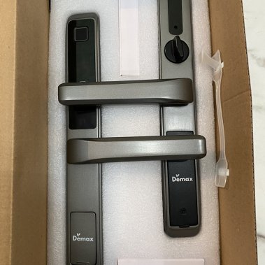 Khóa cửa nhôm xingfa chống nước Demax SL588 AG