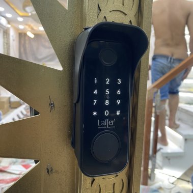 Khóa cổng vân tay Laffer A12 - app TTLock 2 mặt
