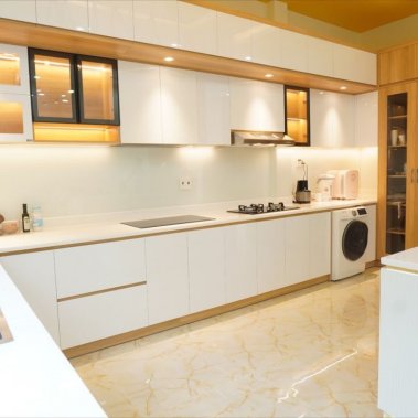 TỦ BẾP 06 - GỖ AN CƯỜNG TONE TRẮNG PHỐI VÂN GỖ