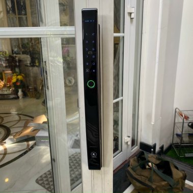 Khóa vân tay cửa nhôm Kassler KL-599 Pro App Wifi