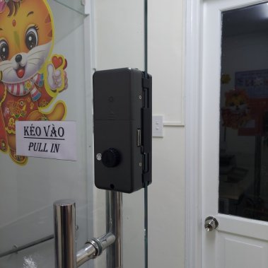 Khóa Thông Minh Cửa Kính CK103 Có Chìa Cơ Dự Phòng