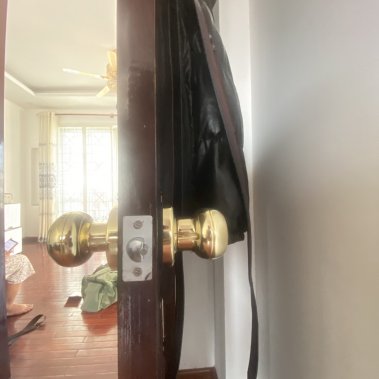 Khóa vân tay cửa phòng DEMAX SL106 YL