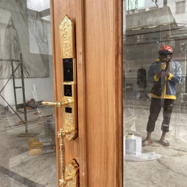 Khóa đại sảnh biệt thự cao cấp SL986 GOLD - APP WIFI