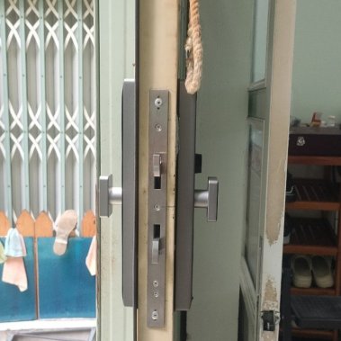 Khóa vân tay chống nước cửa nhôm xingfa, cửa sắt DEMAX EL688 SD APP - Cửa Lùa