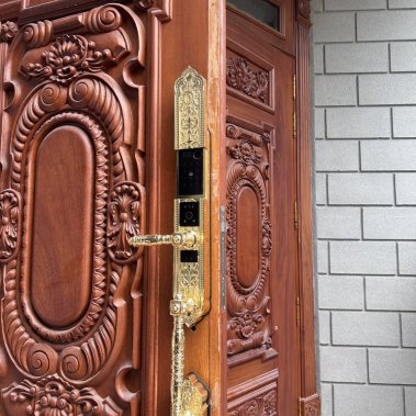 Khóa đại sảnh biệt thự cao cấp SL986 GOLD - APP WIFI