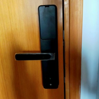 KHOÁ VÂN TAY THÔNG MINH SHARP T1-B ĐEN (BLACK)