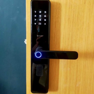 KHOÁ VÂN TAY THÔNG MINH SHARP T1-B ĐEN (BLACK)