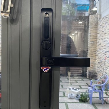 Khóa vân tay chống nước cửa nhôm xingfa, cửa sắt HUBERT HB CN77 BLACK