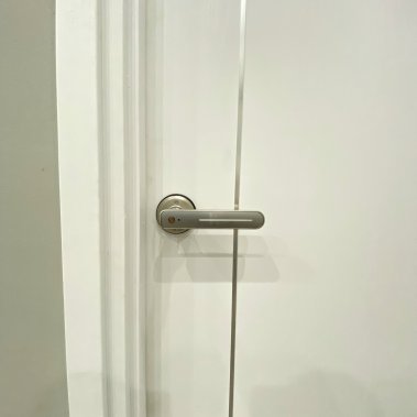 Khóa vân tay cửa phòng DEMAX SL108 SV